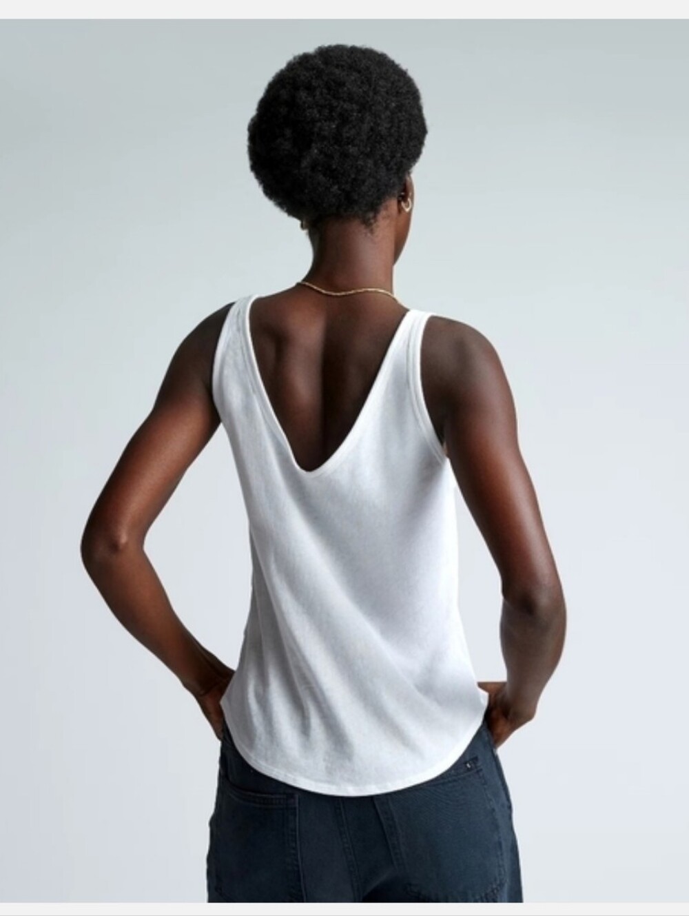 Everlane Tank Top Womens Large White The Air Scoop Tee Sleeveless Crew NEW
